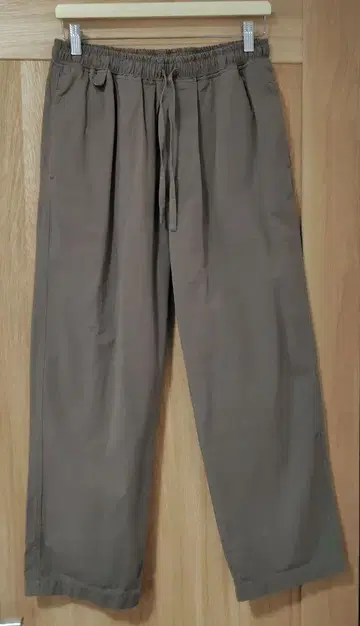 WAX 루즈 팬츠 M 카키 이지 팬츠