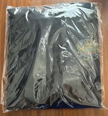 White tails 와이텔즈 키리얀 후드티