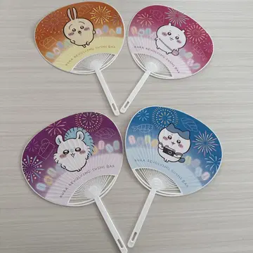 치이카와 쿠라스시 부채 치이카와 토끼 하치와레 모몽가