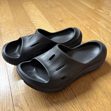 HOKA ORA RECOVERY SLIDE 3 오라 리커버리 슬라이드 3