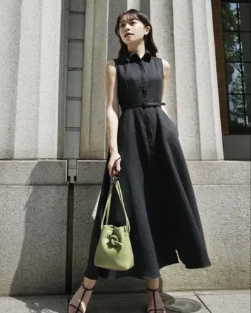 라우베블랑/벨트 장식 자카드 드레스