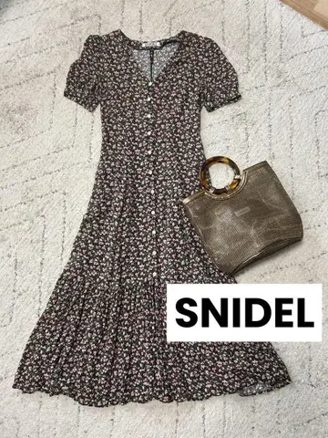 SNIDEL 꽃무늬 롱 원피스 사이즈 0 티어드 반팔 스나이델
