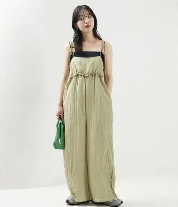 미사용 새상품 FREAK'S STORE 살로펫 M