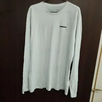 [새상품] 파타고니아 롱 티셔츠 M 사이즈 화이트 택 포함
