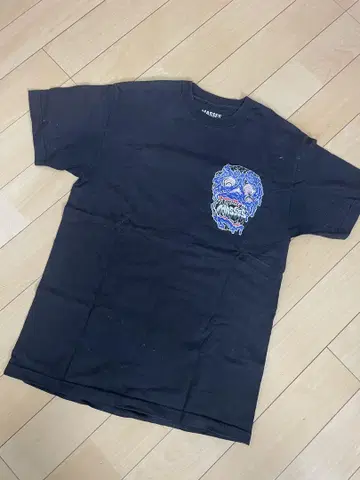 masses 프린트 티셔츠