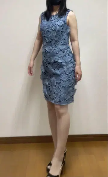 French Connection 꽃무늬 슬리브리스 원피스 S