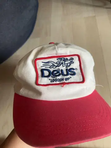 Deus 캡 화이트/레드 L/XL