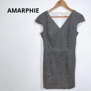 AMARPHIE 체크 무늬 V 넥 반팔 타이트 원피스 아말피