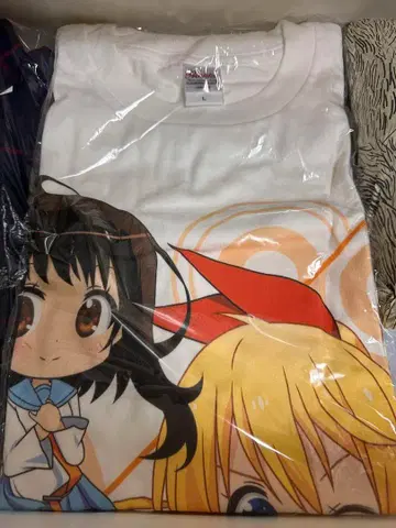 니세코이 티셔츠 오도마에 치토세 오노데라 코사키