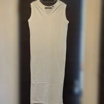 FRUIT OF THE LOOM 화이트 슬리브리스 롱 원피스