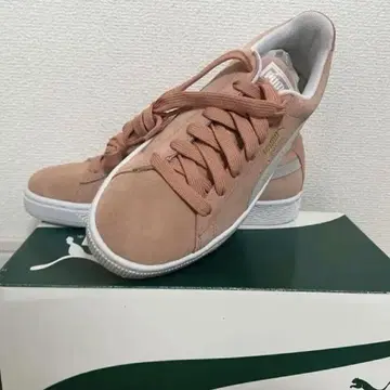 Puma 핑크 스웨이드 스니커즈