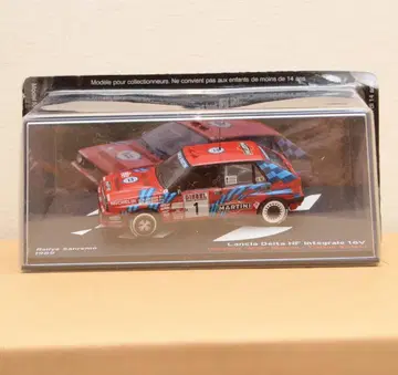 란시아 델타 HF Integrale 16V 미니카 1/43 한정판 레드