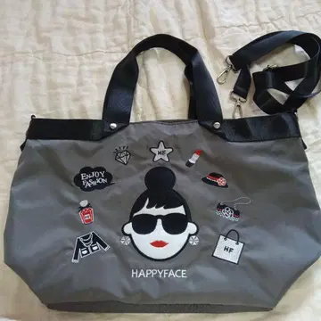 HAPPYFACE! 2Way! 수납력 만점! 자수 디자인 숄더백