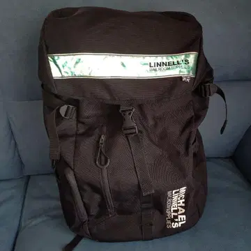 LINNELLY'S 블랙 백팩
