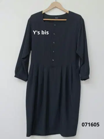 Y's bis 블랙 긴팔 무릎 기장 원피스