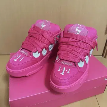 새상품 Puma La flance pink carpet 27.5cm