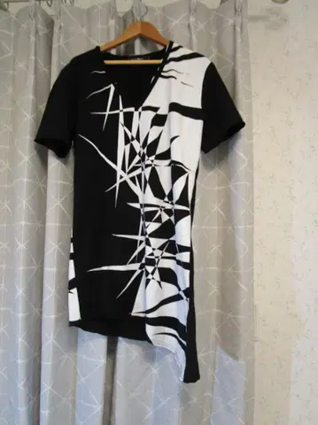 CIVARIZE 티셔츠 44
