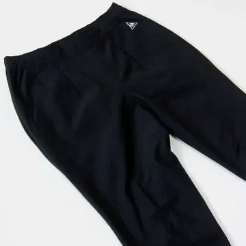 Le Coq Sportif 르꼬끄 스포르티브 크롭 골프 팬츠 M