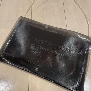 뷰티풀피플 클리어 엠보싱 비닐 네임택 숄더