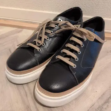 MODELLO 블랙 스니커즈