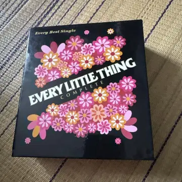 Every Best Single ~Complete~ (초회 한정판)