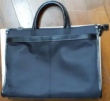 새상품급 블랙 토트백