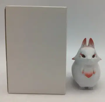 덴노 목수 마루코 서 있는 모습