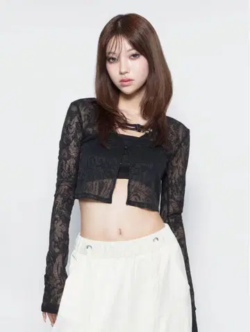 더 레드 스레드 S 클립 카디건 크롭트