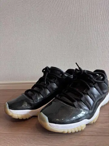 Jordan 블랙 스니커즈 27.5cm