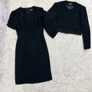 LUNESOIR 도쿄 소와르 블랙 포멀 자켓 원피스 장미