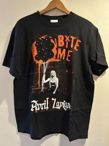 Avril Lavigne 아빌 라빈 캐나다 투어 2022 티셔츠