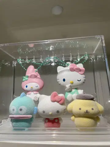 산리오 피규어 세트