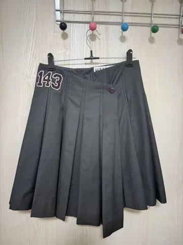 스컬프터 플리츠 스커트 완판템