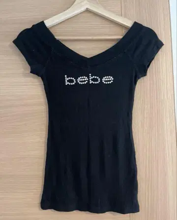 Bebe Logo 로고 상의 큐빅