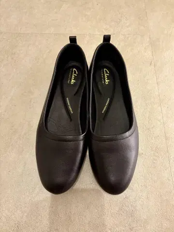 Clarks / Fawna Soft 블랙 24.5cm