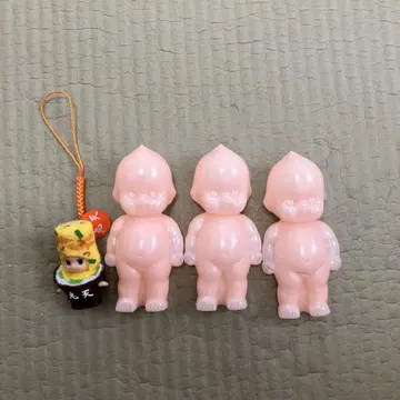 큐피 인형 4개 (마루텐과 완구, 인형, 자동차 박물관 입장 혜택)