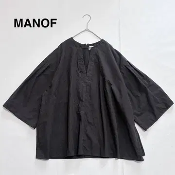 MANOF 마노프 코튼 블라우스 딥 V 넥 볼륨 슬리브 블랙 S