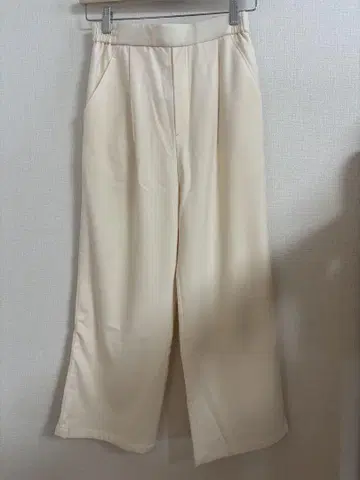 미사용 새상품 택 포함! 유나이티드 애로우즈 올마이 팬츠