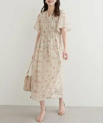 natural couture 변형 셔링 플레어 슬리브 원피스
