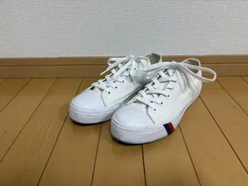 PRO-Keds 화이트 스니커즈