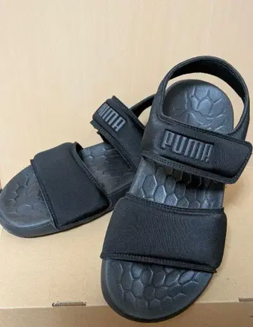 푸마 블랙 스포츠 샌들 블랙