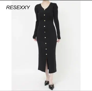 RESEXXY 골드 버튼 타이트 니트 원피스 완판템 블랙