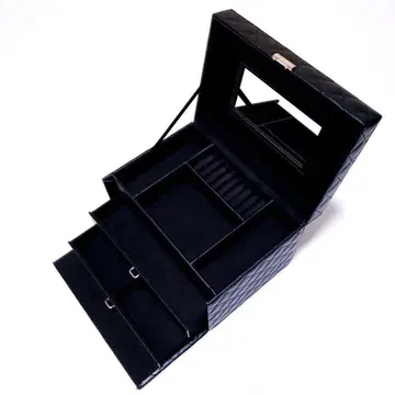 미사용 새상품 다리치 VIP 한정판 퀼팅 주얼리 BOX