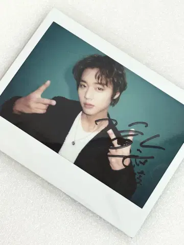 Wanna One 박지훈 친필 사인 폴라로이드