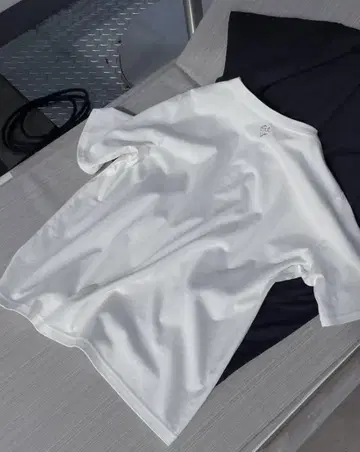 그램립스 매장 한정판 오버 사이즈 티셔츠 화이트