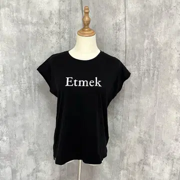Etmek 프렌치 슬리브 로고 프린트 티셔츠 심플 예쁜 고급스러운