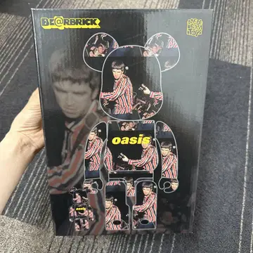 베어브릭 오아시스 1996
