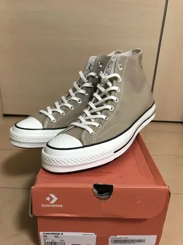 미사용 새상품 컨버스 CT70 카키 28.5cm