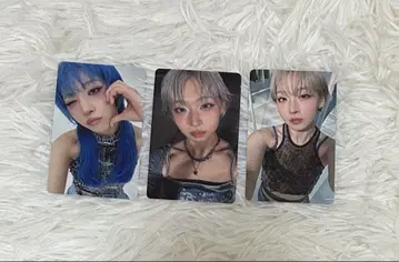 HANA Blue Jeans JISOO 트레이딩 카드 3형태