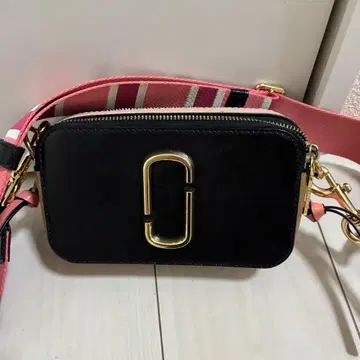 Marc Jacobs 숄더백 블랙/핑크